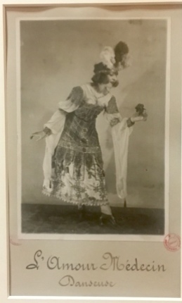 L'amour médecin, danseuse. Mise en scène Georges Berr. 1920
